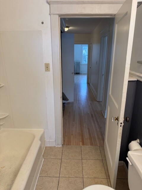 Building Photo - 1925 E 3rd St