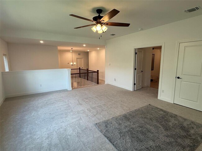 Building Photo - 5321 Texas Bluebell Dr