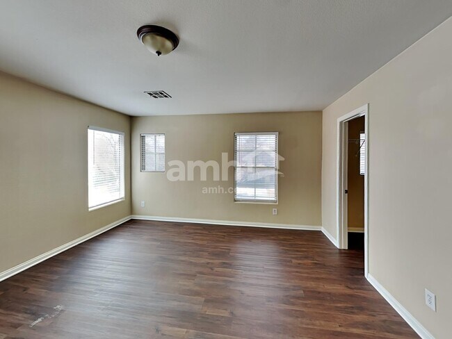 Building Photo - 8318 Brilliant Ruby Ct