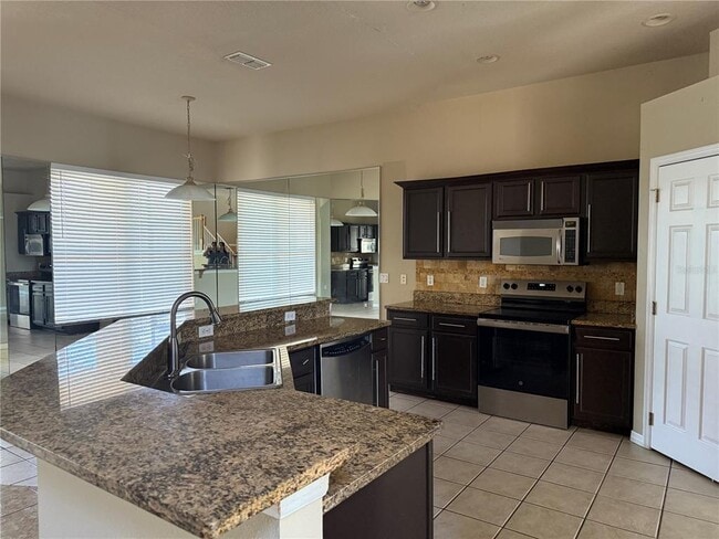 Building Photo - 5331 Tortuga Dr