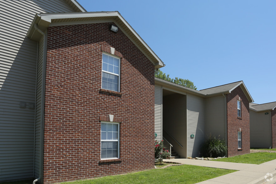 Primary Photo - The Brickyard Apartments