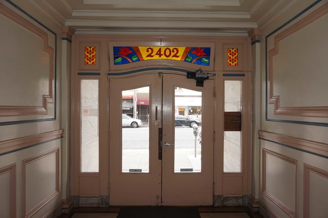 Building Photo - 2402 California St