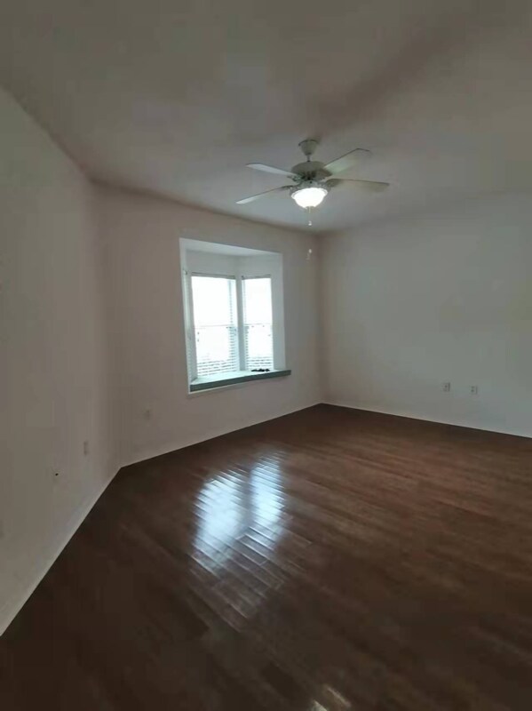 Building Photo - 4847 NW 78th Rd