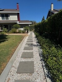 Building Photo - 1420 Oxford Ave