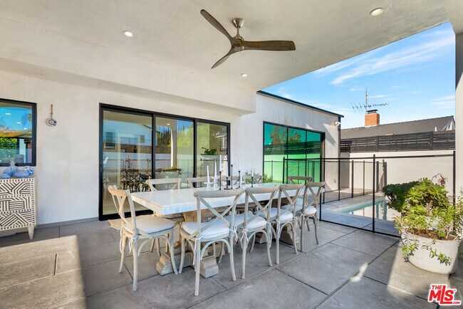 Building Photo - 6324 Geyser Ave