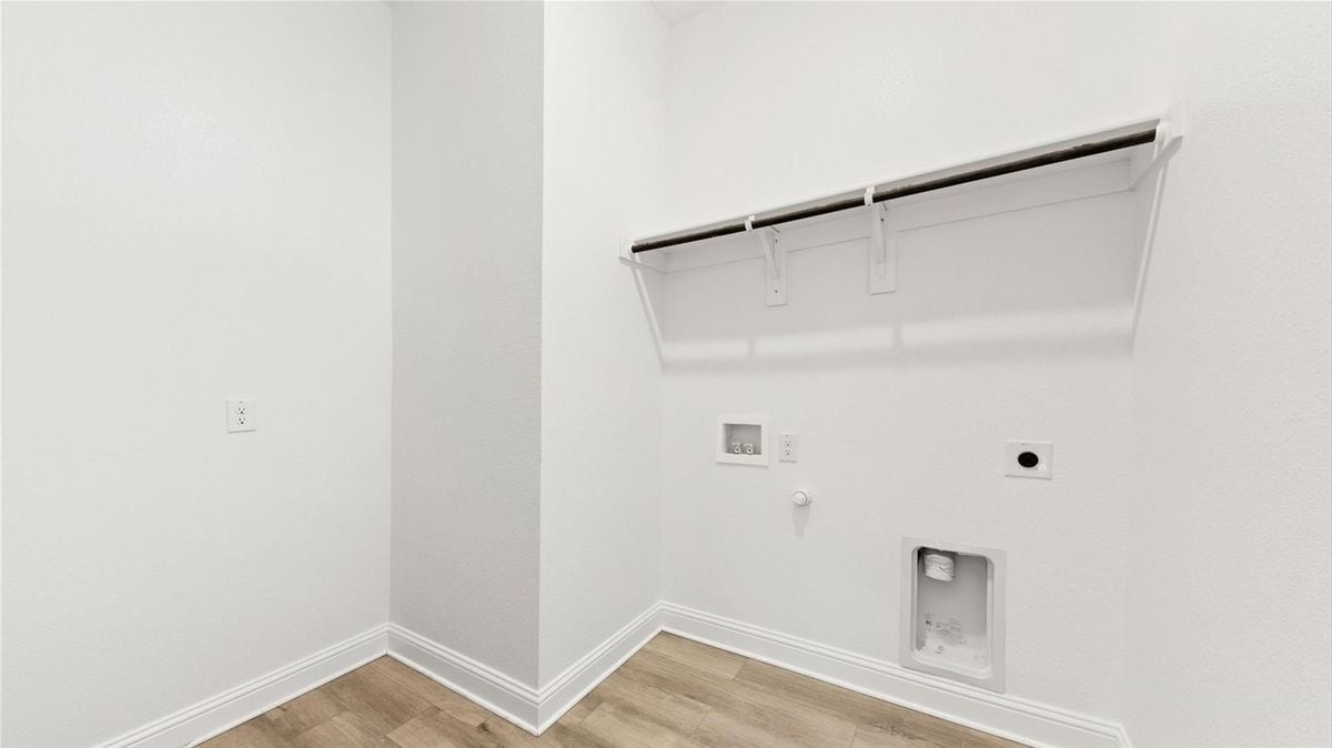 Building Photo - 2335 Sheppards Ln