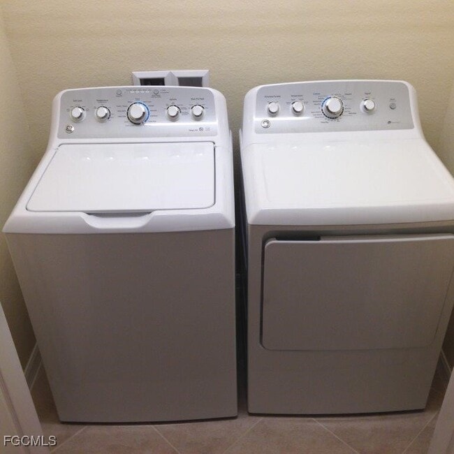 Building Photo - 14662 Summer Rose Way