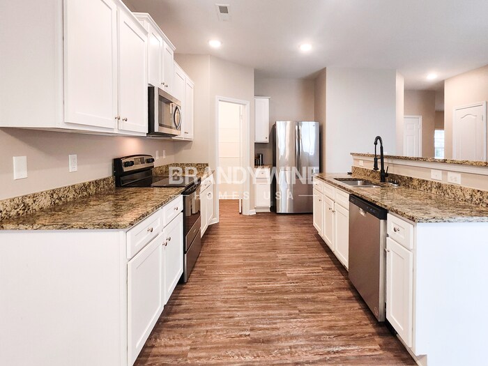 Building Photo - 9531 Weikert Rd