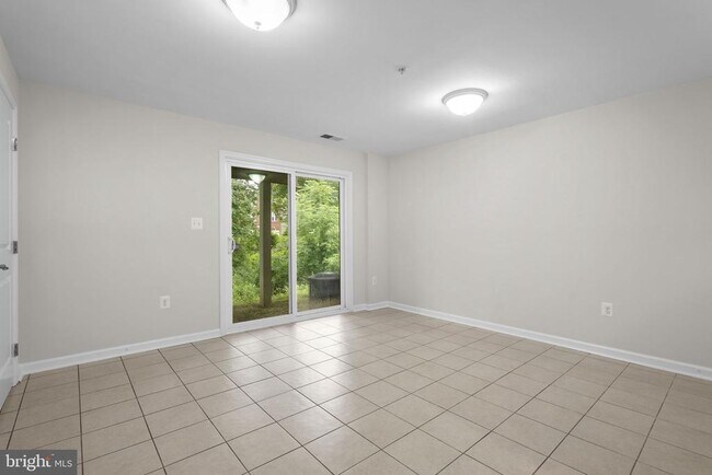 Building Photo - 8621 Enoch Pratt Dr