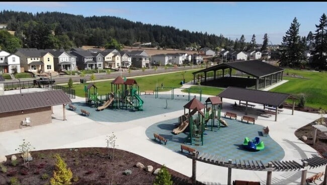 Building Photo - $3,595 -Two-Story 4 Bedrooms, 2.5 Bathrooms Contemporary Home Awaits Your Tenancy!