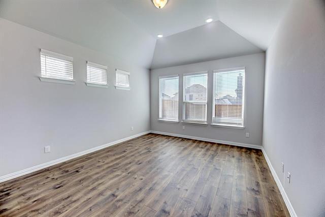 Building Photo - 1012 Rosebay Dr
