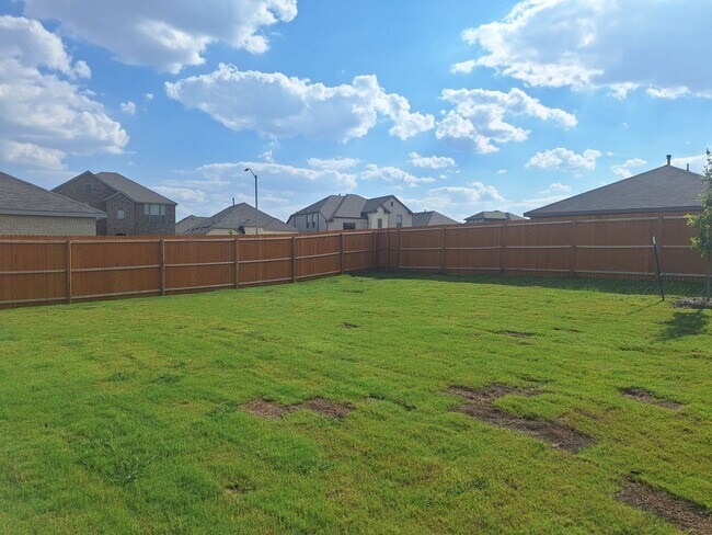 Building Photo - 15009 Bushwacker Wy