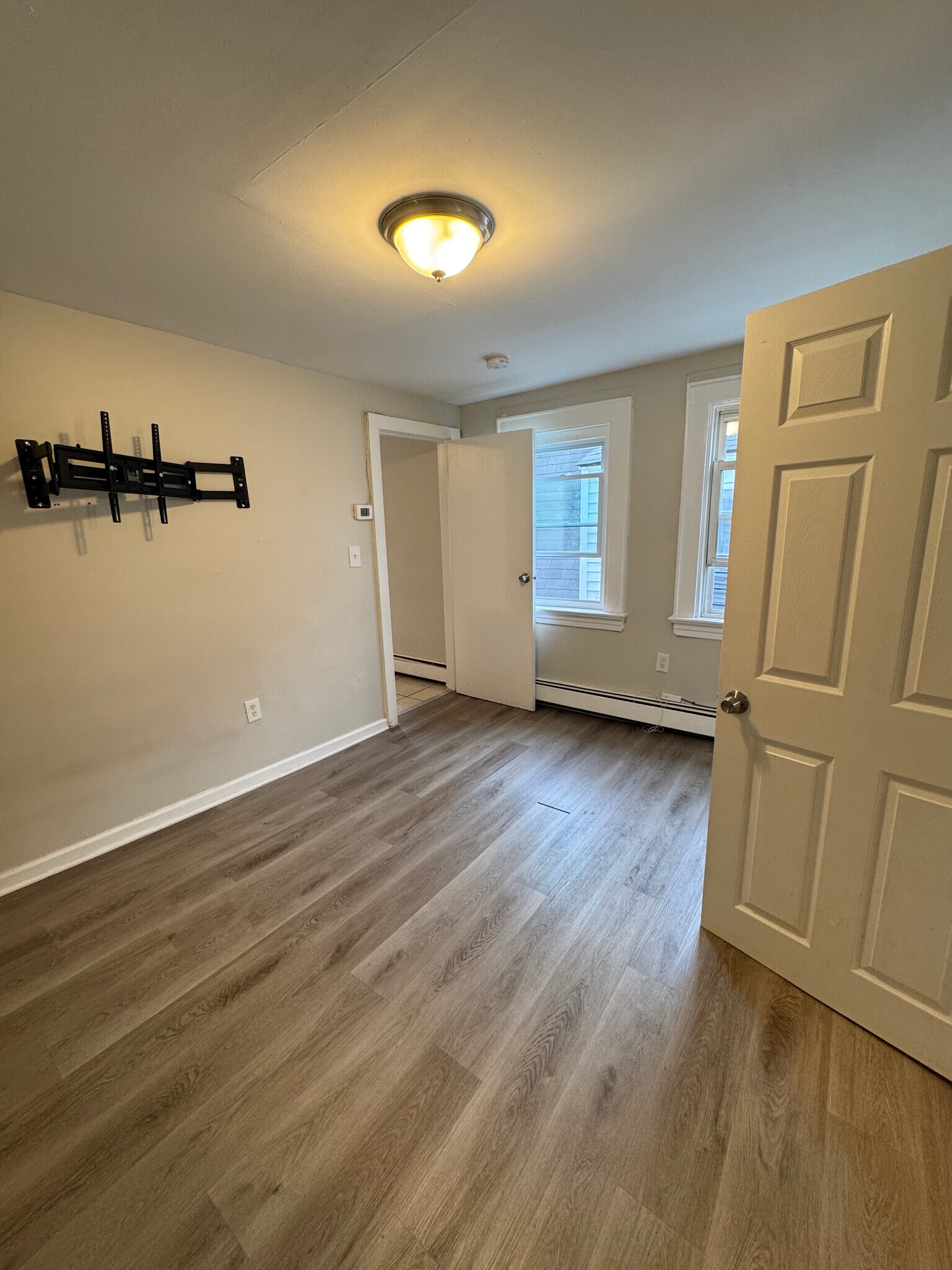 Building Photo - 222 S 10th St