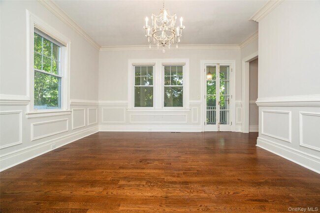 Building Photo - 309 Milbank Ave