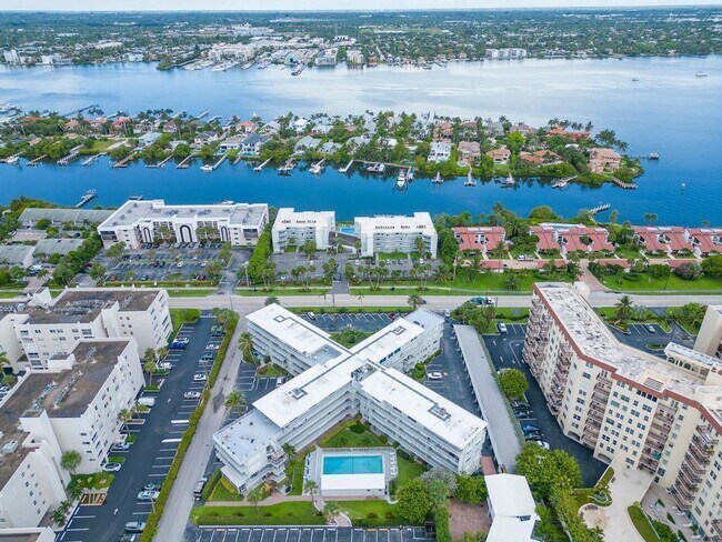 Building Photo - 3500 S Ocean Blvd