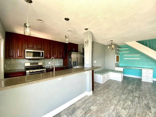 Primary Photo - 94-1194 Kipa'a Place