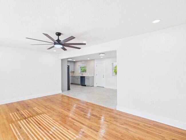 Building Photo - Completely Remodeled Home on Lawton's West Side