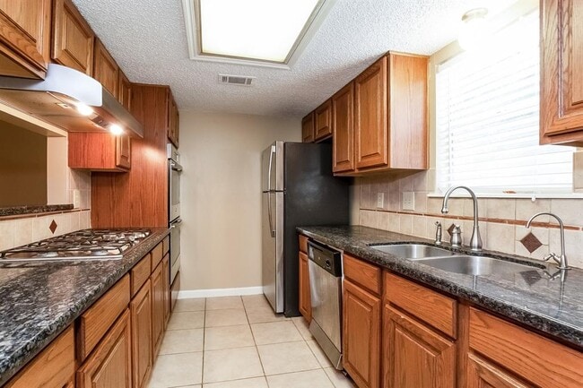 Building Photo - 3123 Timberlark St