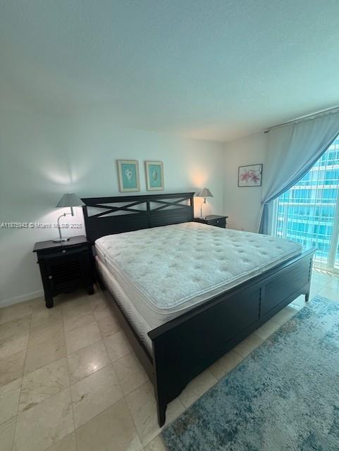 Building Photo - 2101 Brickell Ave