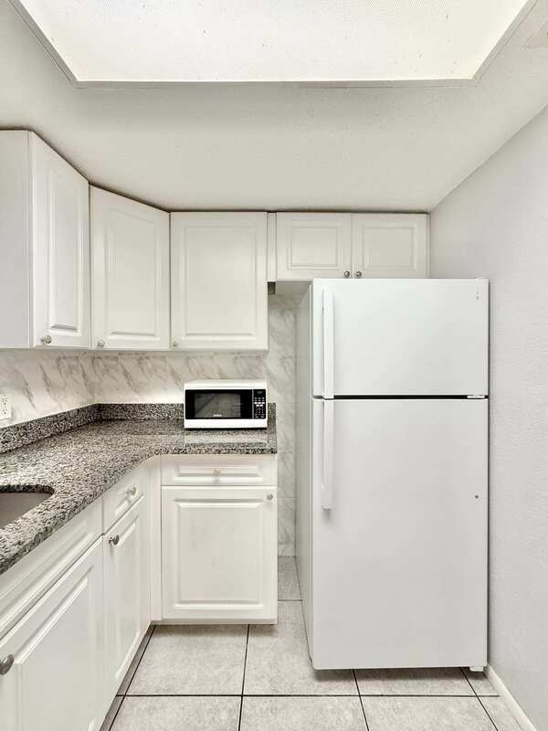 Building Photo - 4725 39th Ave N