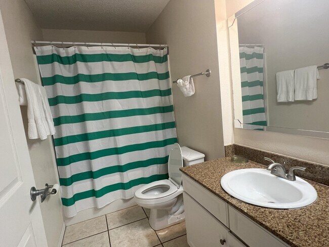 Building Photo - 4274 Calinda Ln
