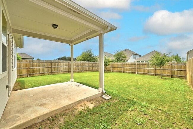 Building Photo - 11921 Cimaizon Dr