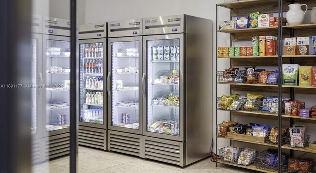 Building Photo - 11200 Biscayne Blvd