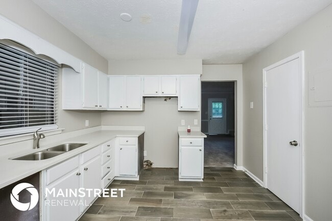 Building Photo - 144 Fairview Dr