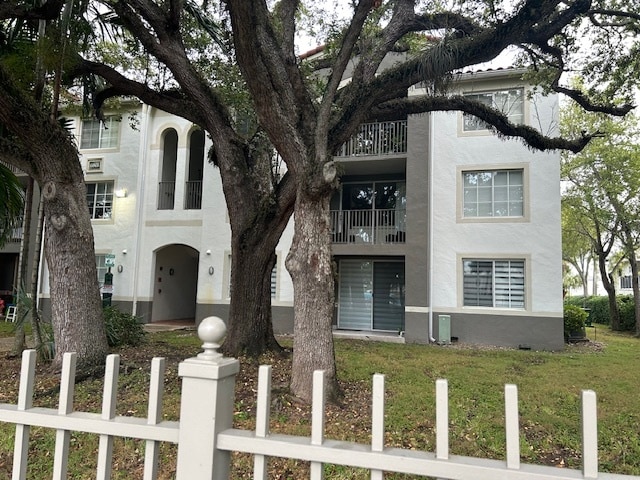 Building Photo - 6801 SW 44th St