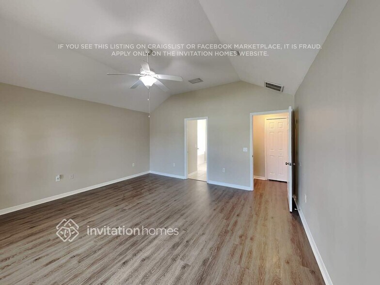 Building Photo - 626 Jaguar Ct