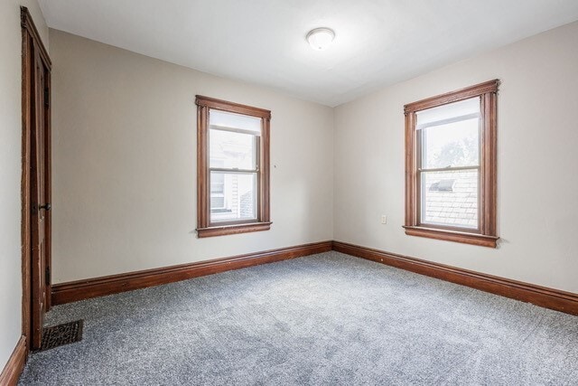 Building Photo - 12 Benton St