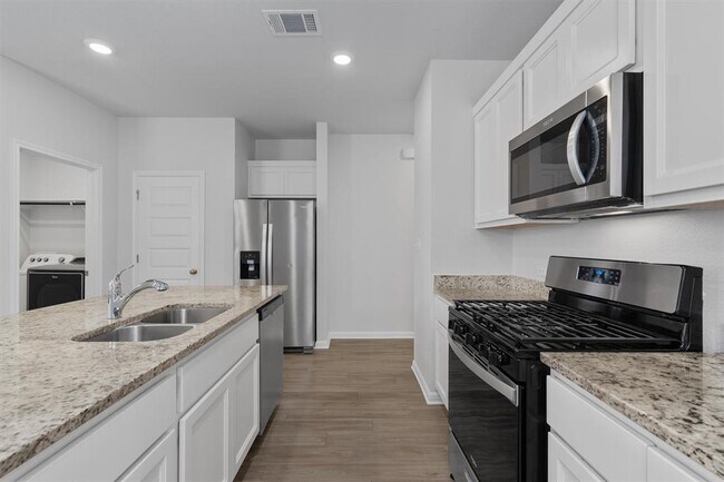 Building Photo - 10613 Ridan Wy