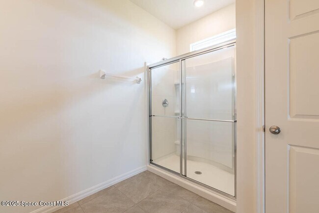 Building Photo - 1753 Farmhouse Rd SE