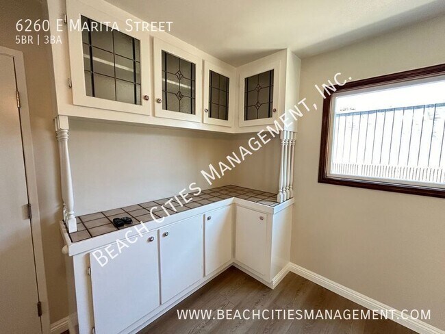 Building Photo - 6260 E Marita St