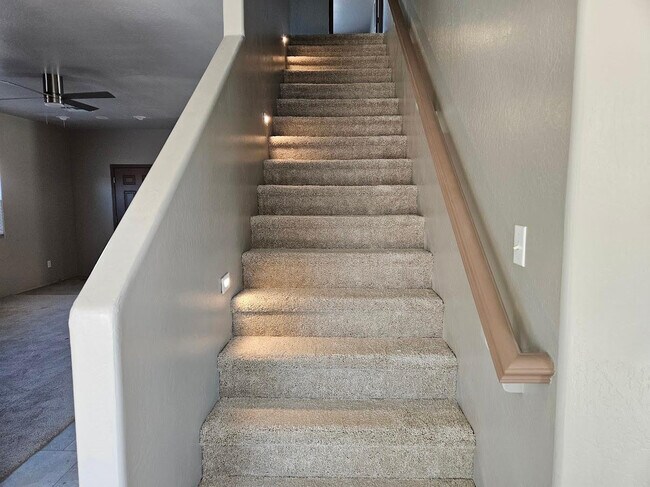 Building Photo - 36337 W Velazquez Dr