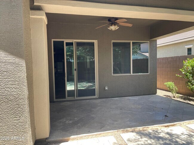 Building Photo - 2543 E Penedes Dr