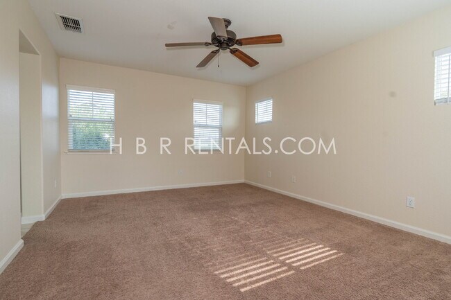 Building Photo - Bethany Village Mountain House Move-In Ready 3-Bed, 2.5-Bath