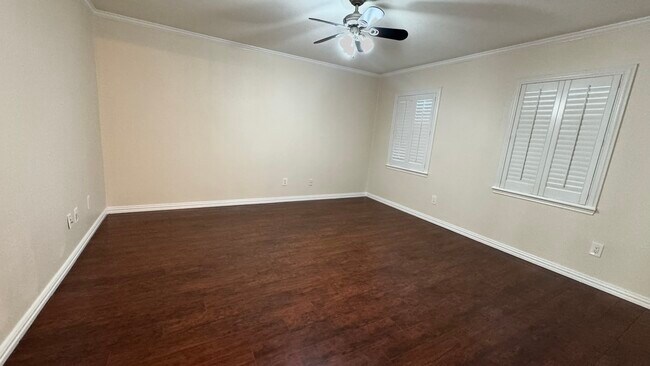 Building Photo - 6452 Olympia Dr