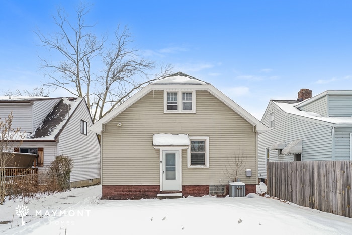 Building Photo - 3873 W 135th St