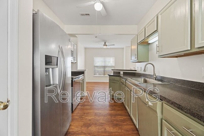 Building Photo - 6771 S Grand Brook Cir