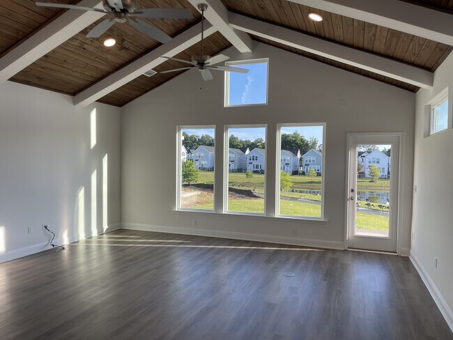 Building Photo - 5658 Native Oak Dr