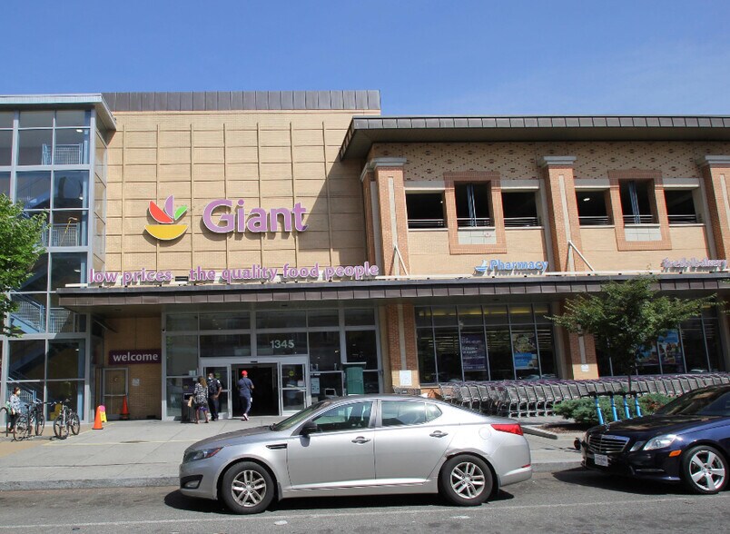The Giant is a ten minute walk. - 2910 Georgia Ave NW