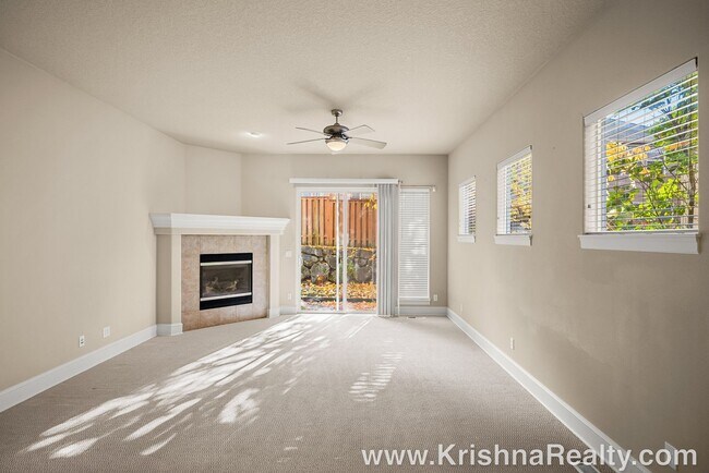 Building Photo - 12834 NW Alsace Ln