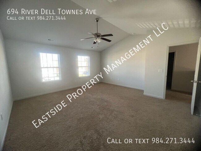 Building Photo - 694 River Dell Townes Ave.