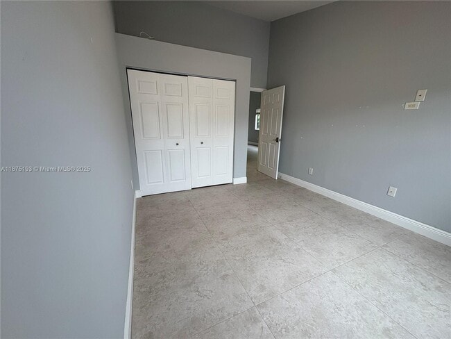 Building Photo - 8579 Dynasty Dr