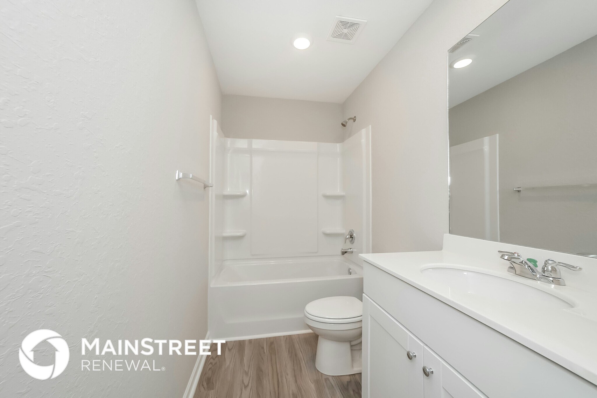 Building Photo - 523 Firethorn Ct