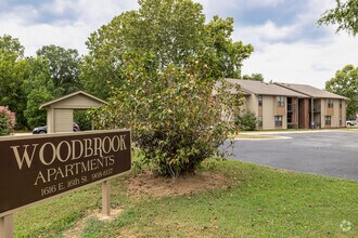 Building Photo - Woodbrook Apartments I & II