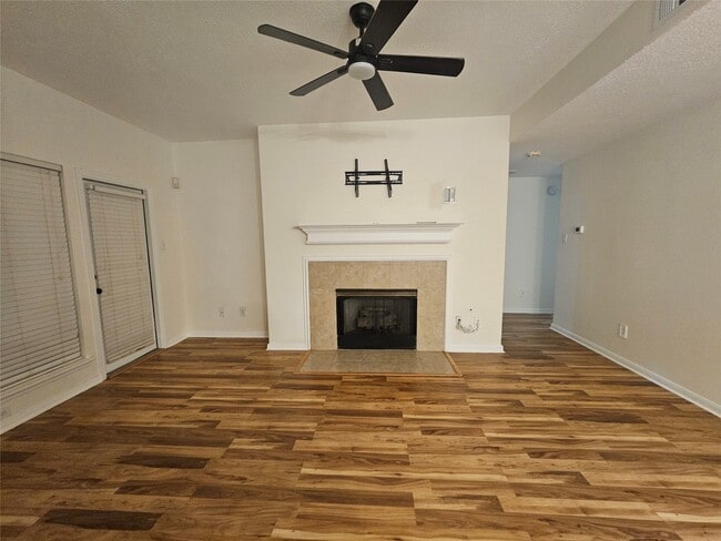 Building Photo - 35 S Avonlea Cir