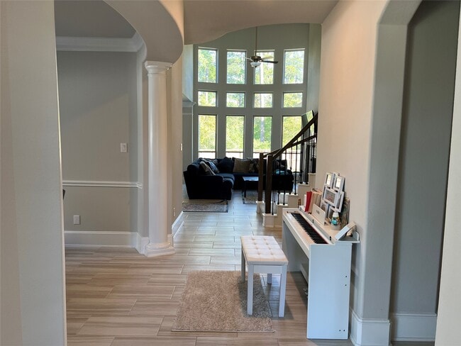 Building Photo - 120 Wake Valley Ct