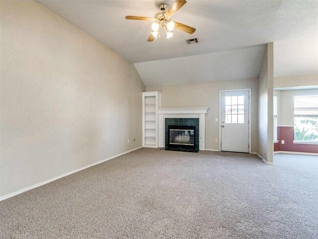 Building Photo - 15113 Stone Meadows Dr